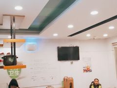 大堂-老乡鸡(滨湖假日店)