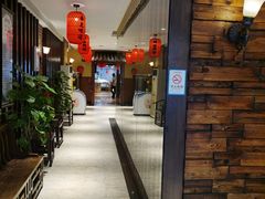 大堂-粥全粥到海鲜家常菜·海肠捞饭(嫩江路店)