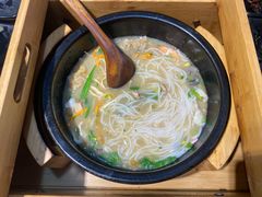-勺子米线·云南传统小吃市集(四方街店)