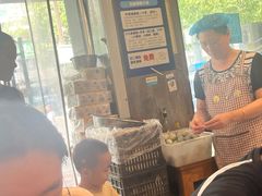 -真真鲜馄饨店(启蒙路店)