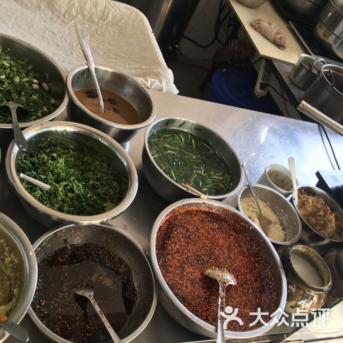 正宗巍山火巴肉饵丝图片-北京快餐简餐-大众点评网