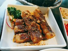 -江宴渔村·鱼鲜土菜(紫荆广场店)