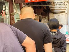 -张阿三馄饨店