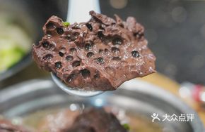 Honeycomb Pig Blood Noodle Soup