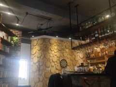 -初见咖啡(青大路店)