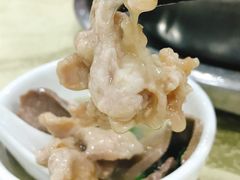 -标记美食新鲜猪杂(兴南大道店)