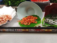 -四囍码头海鲜烧烤自助火锅(外滩南京东路悦荟广场店)