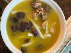 -文山荷鲜居(翠湖店)