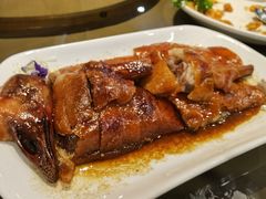 碳烧深井烧鹅-申粤轩酒楼·三十年粤菜经典(丁香花园店)