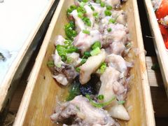 -胡须哥网红竹筒菜