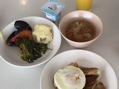 -鲜艳西餐厅(衡山路十二号华邑店)
