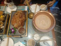 -哈啾嗨·新概念蒙餐(红星新城店)