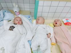 -Pony Baby宝尼婴幼儿游泳SPA馆