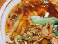 -顺溜·手工刀削面·黑金店(铜锣湾店)