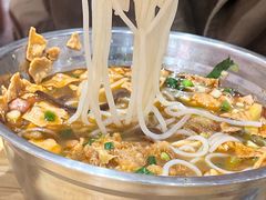 -柳州肥姨妈大骨螺蛳粉(曹路店)