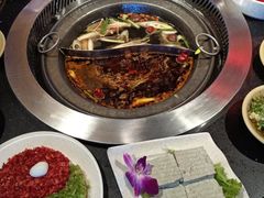 -唇辣号重庆老火锅(燕郊鑫乐汇店)