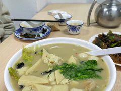 -潮汕砂锅粥