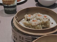 黑鱼籽烧麦皇-新荣记(南京西路店)