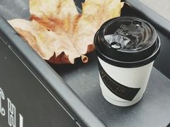 澳白-Punchline Coffee&Roaster(同济大学店)