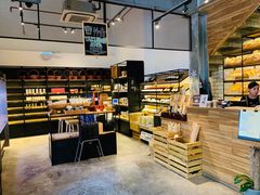 -Common Table · Brunch & Coffee