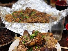烤猪蹄-老黄记手撕烤兔(玉林街店)