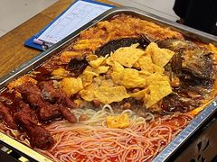 -在巷子里的烤肉店·螺蛳粉烤鱼·牛蛙(和美城店)