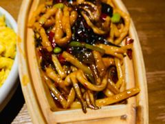 有鱼的鱼香肉丝-额娘·春饼烤鸭(天鸿店)