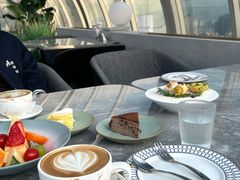 -Hi City·城市之巅