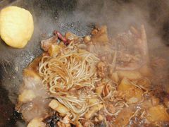 -炮爷东北铁锅炖(棠安路店)