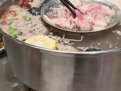 -金龙大四喜牛肉火锅