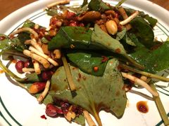 -云海肴·汽锅鸡·云南菜(天山百盛优客店)