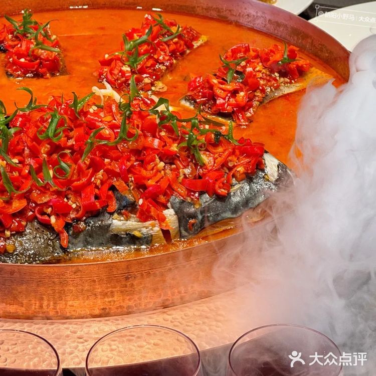 三刷剁椒🐟头王🫅❗️这家饭张力绝了❗️❗️❗️