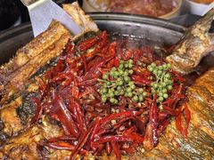 -辣尚瘾·烤鱼·新川菜(牡丹园直营店)