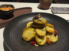 -泓0871臻选云南菜·味庄