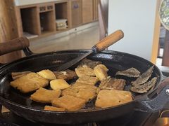 -包整·丝娃娃(一览甲秀楼风景店)