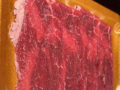 -牛YO寿喜烧·铁板烧和牛火锅自助(市府恒隆店)
