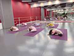 -舞霖精灵国际舞蹈教育中心(华创生活广场店)