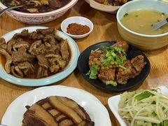 -朱大嘴肥肠血旺(福字街店)