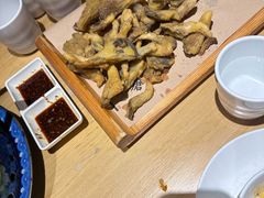 -关东小磨东北菜(上海长风大悦城店)