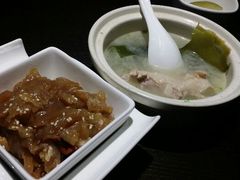 蛰头 送的例汤-多佐KTV(北京富力广场购物中心店)