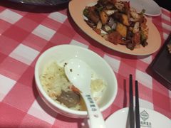 馕包红烧羊羔肉-西域阿里马新疆菜·清真(桂花路店)