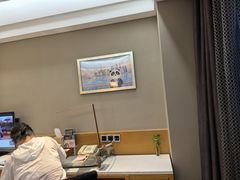 -上海中航虹桥机场泊悦酒店