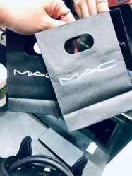 -M·A·C