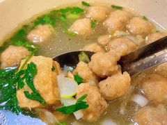 -何胖子丸子汤(南海街店)