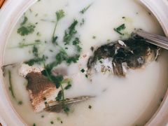 -天乐农家鱼头王(天目湖店)