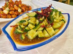 刀拍黄瓜-早酒肖汉老味拌面
