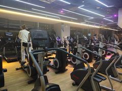 -威克健身游泳(万菱汇店)
