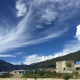 难道非要因为一味的追求路上的美景,而错过重点的美景吗