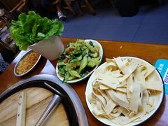 拍黄瓜-曹丞相·地锅鸡·地锅鱼(武林店)