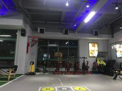 -AK健身普拉提拉伸私教馆(中八店)